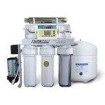 Osmoseur sous &eacute;vier avec pompe, UV et moniteur